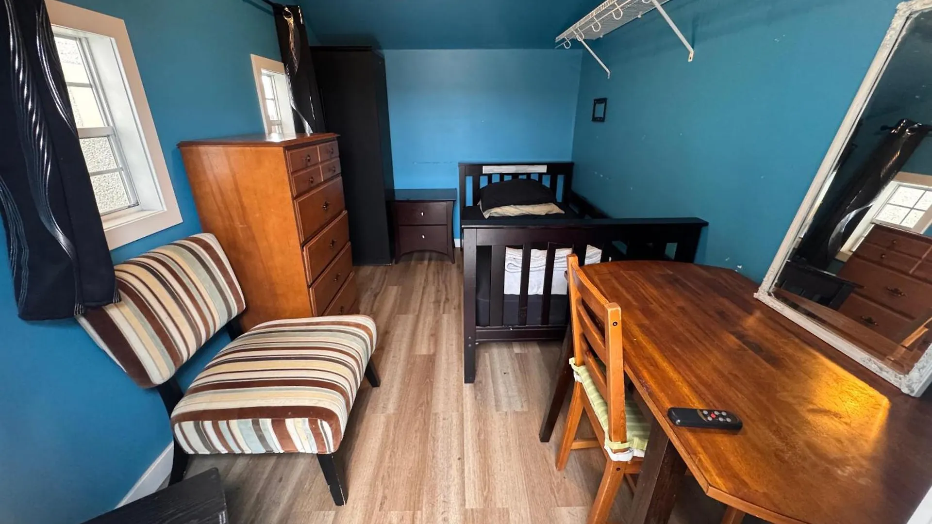 Ranny'S Private Rooms YYC Canadá